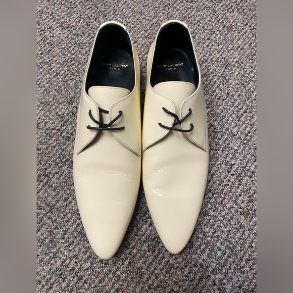 Saint Laurent Jonás Patent Leather Derby - Picture 2 of 6
